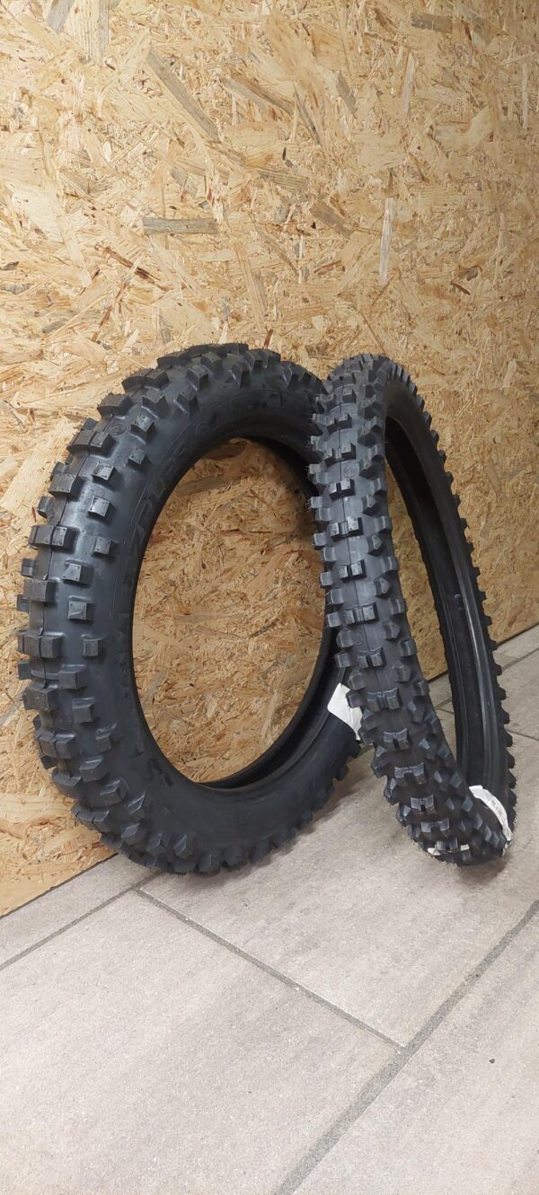 Metzeler six days extreme enduroband set 18 en 21 inch (medium)