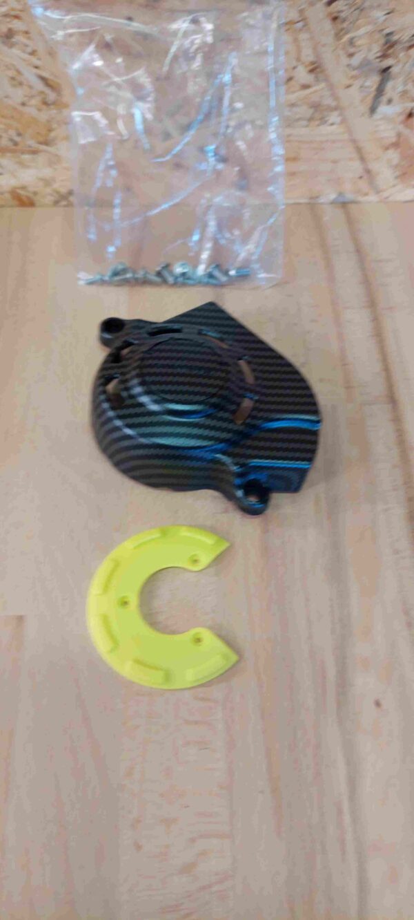 Motor afdek kapje carbon voor Sur ron Light Bee